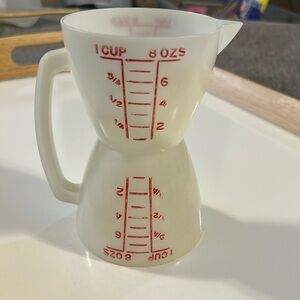 Vintage Tupperware Wet / Dry Double Measuring Cup 8 oz 1 Cup 2 Sided Hourglass